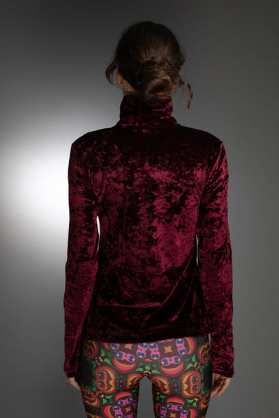 N-038C-WINE-CRUSHED VELVET TURTLENECK