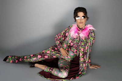N-042WL- ROSES BURGUNDY/ ROSE PINK -LONG CAPE WITH HOOD