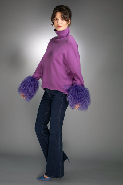 N-032D - Cashmere Sweater with Mongolian fur cuffs