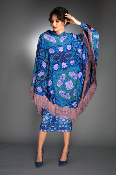 N-041WH REVERSIBLE COBALT BLUE CAPE FLORAL