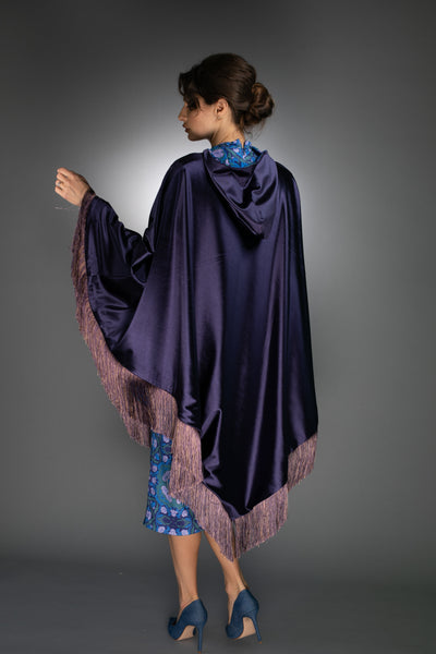 N-041WH REVERSIBLE COBALT BLUE CAPE FLORAL