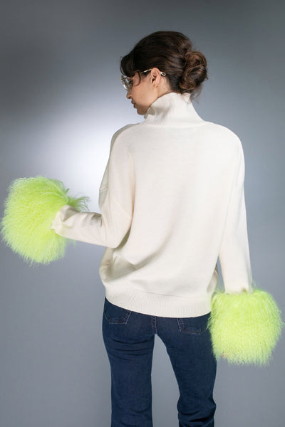 N-032B - Cashmere Sweater with Mongolian fur cuff