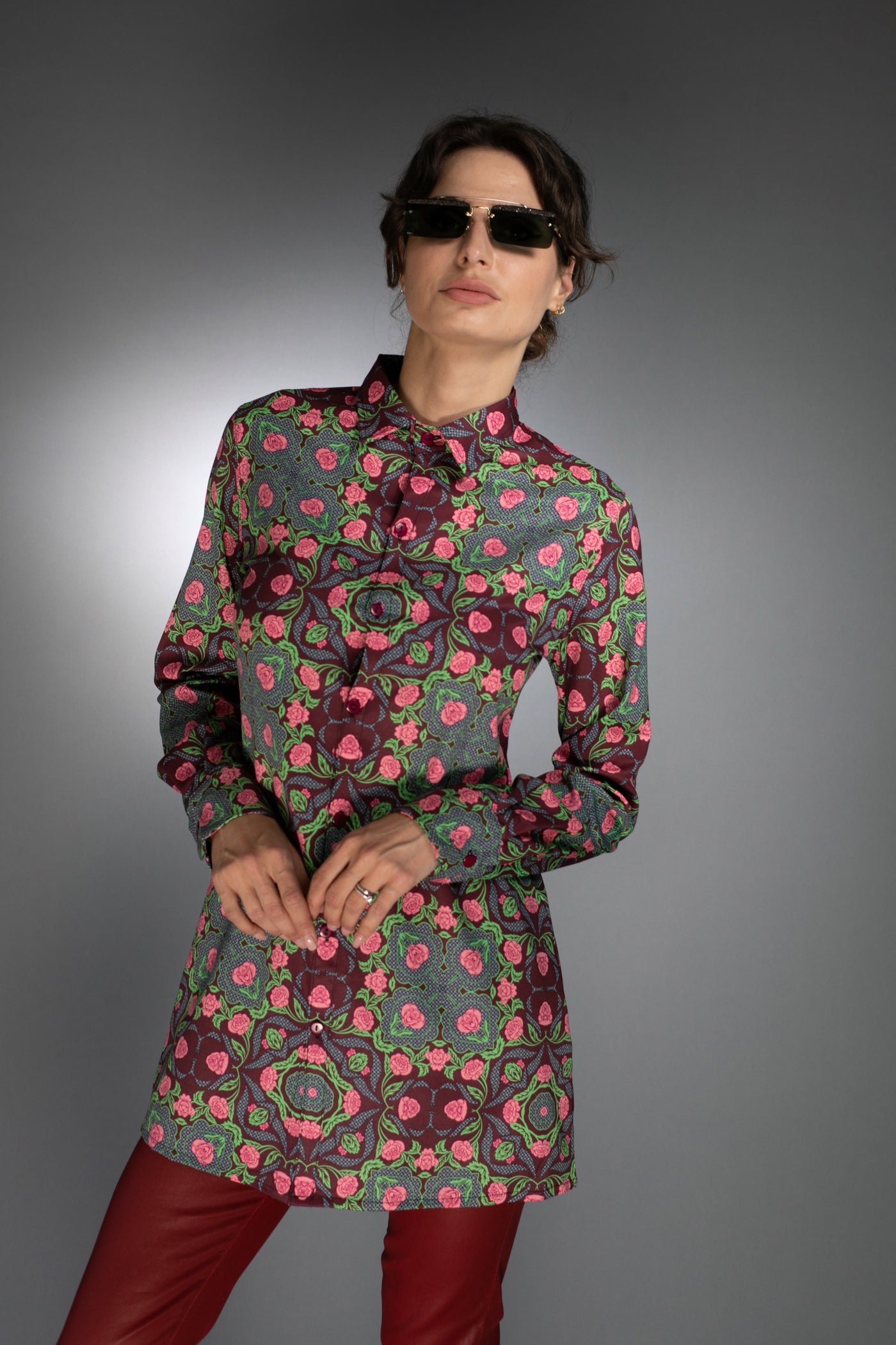 N-043WM-ROSES BURGUNDY/ROSE PINK-LONG SHIRT