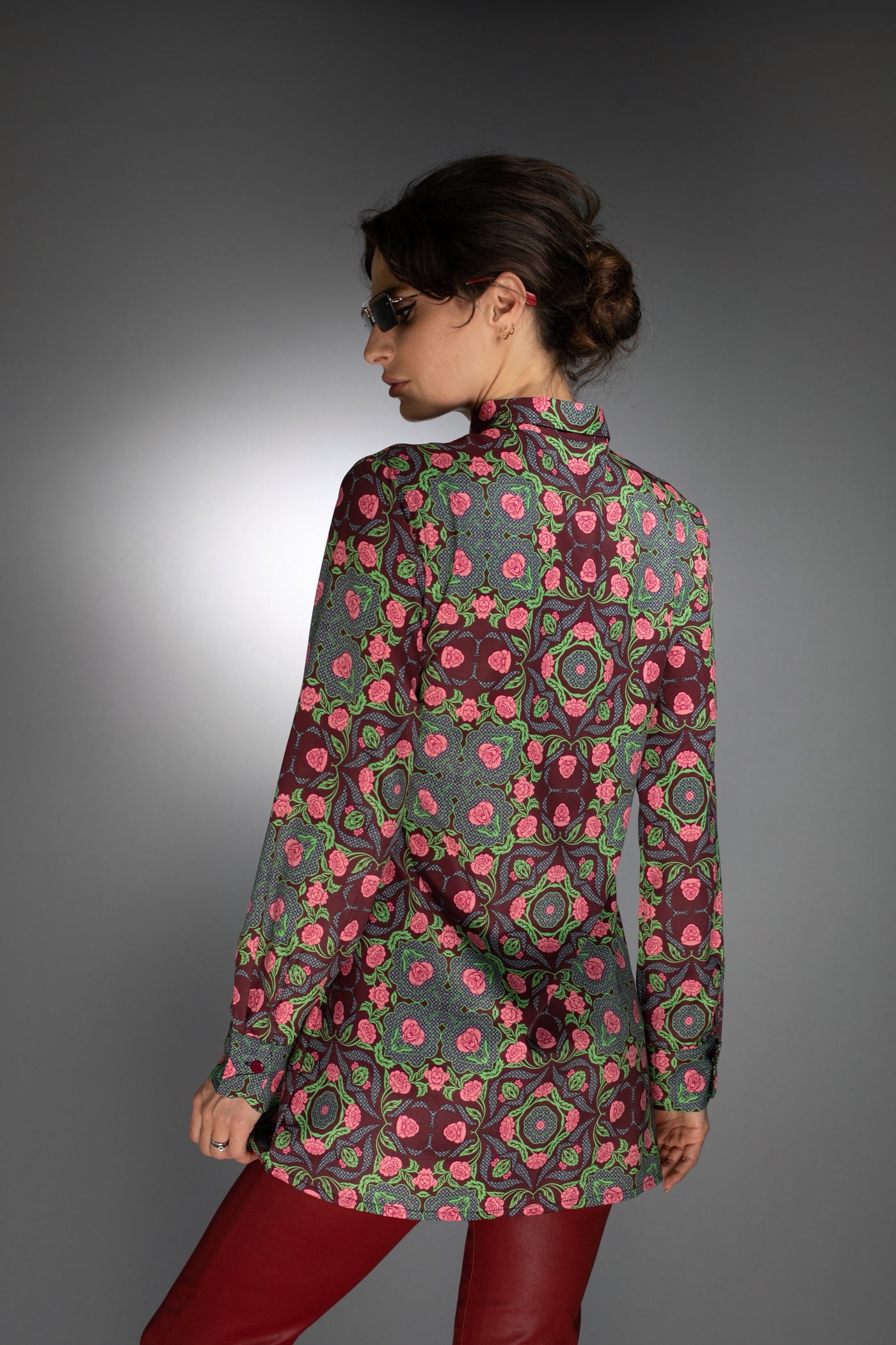 N-043WM-ROSES BURGUNDY/ROSE PINK-LONG SHIRT