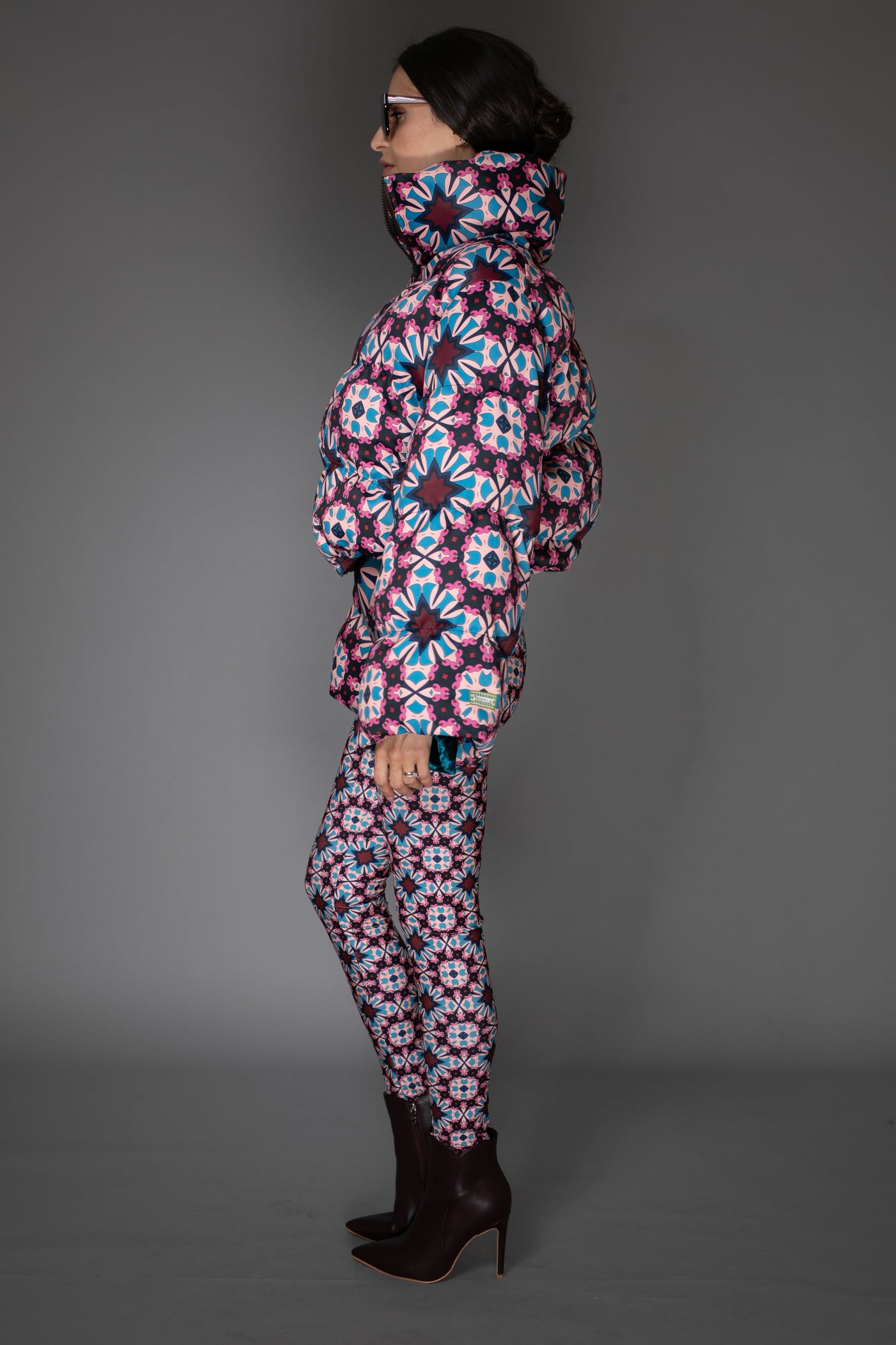 Jacket - Abstract Stars Print Cropped Bell Sleeves