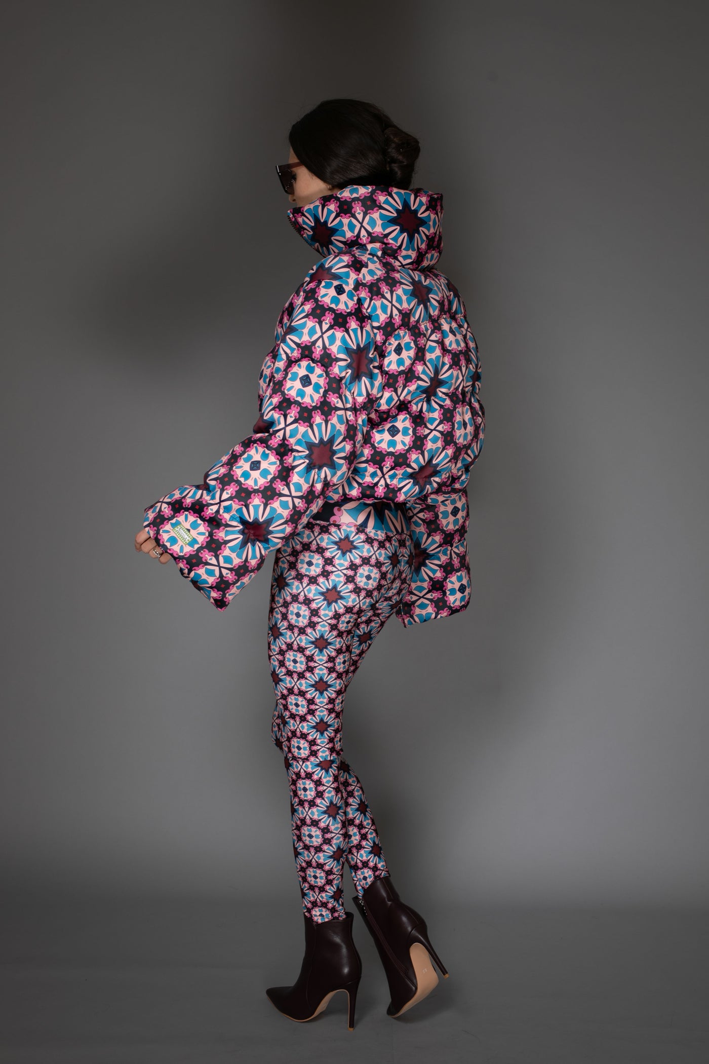 Jacket - Abstract Stars Print Cropped Bell Sleeves