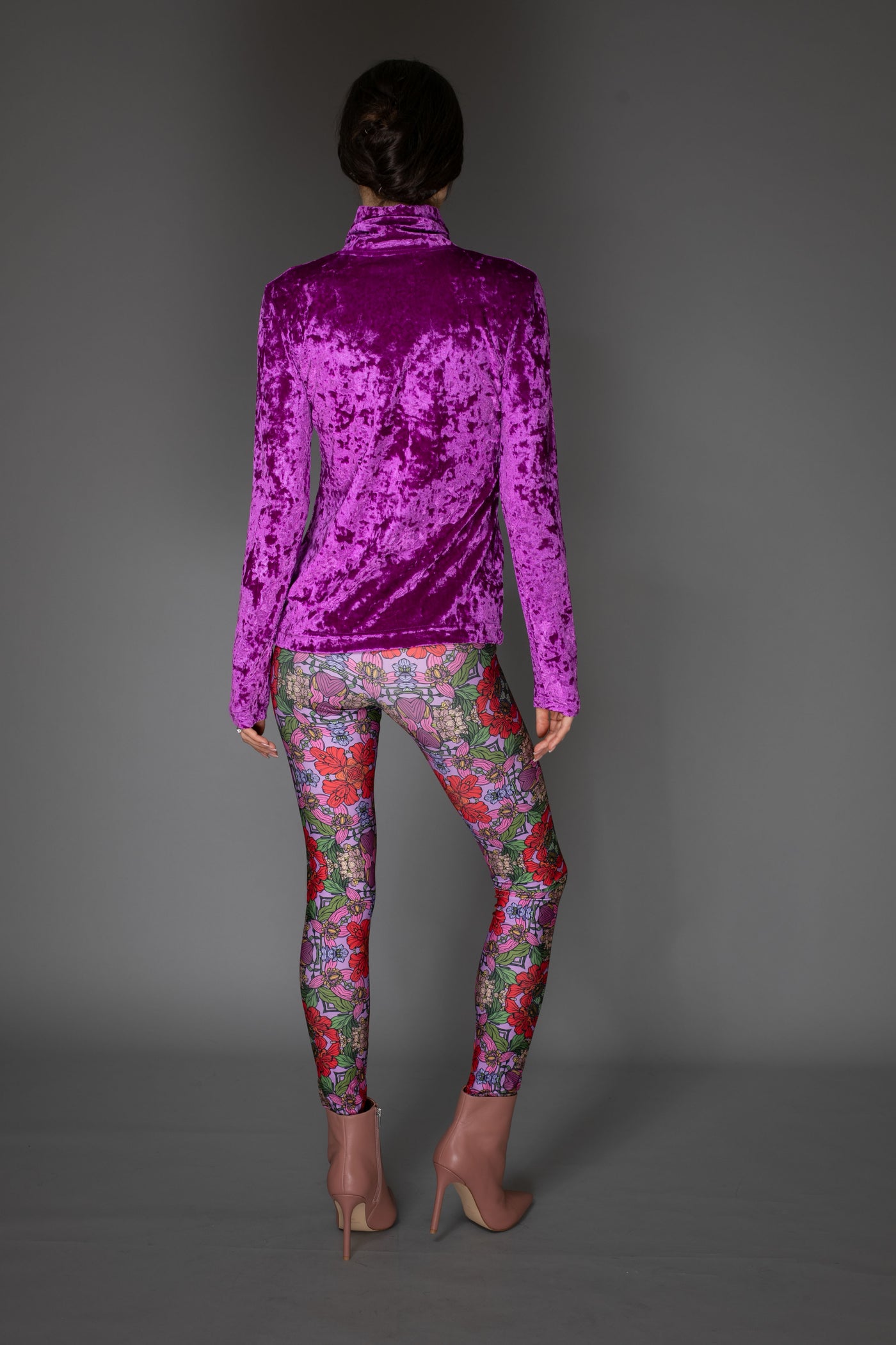 Fuchsia Long-Sleeve Velvet Turtleneck