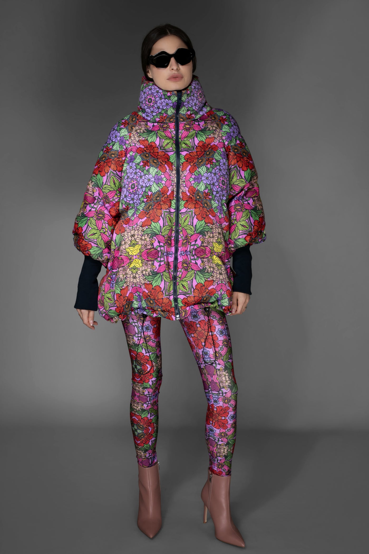 Jacket - Floral Red Stand-up Collar Puffer