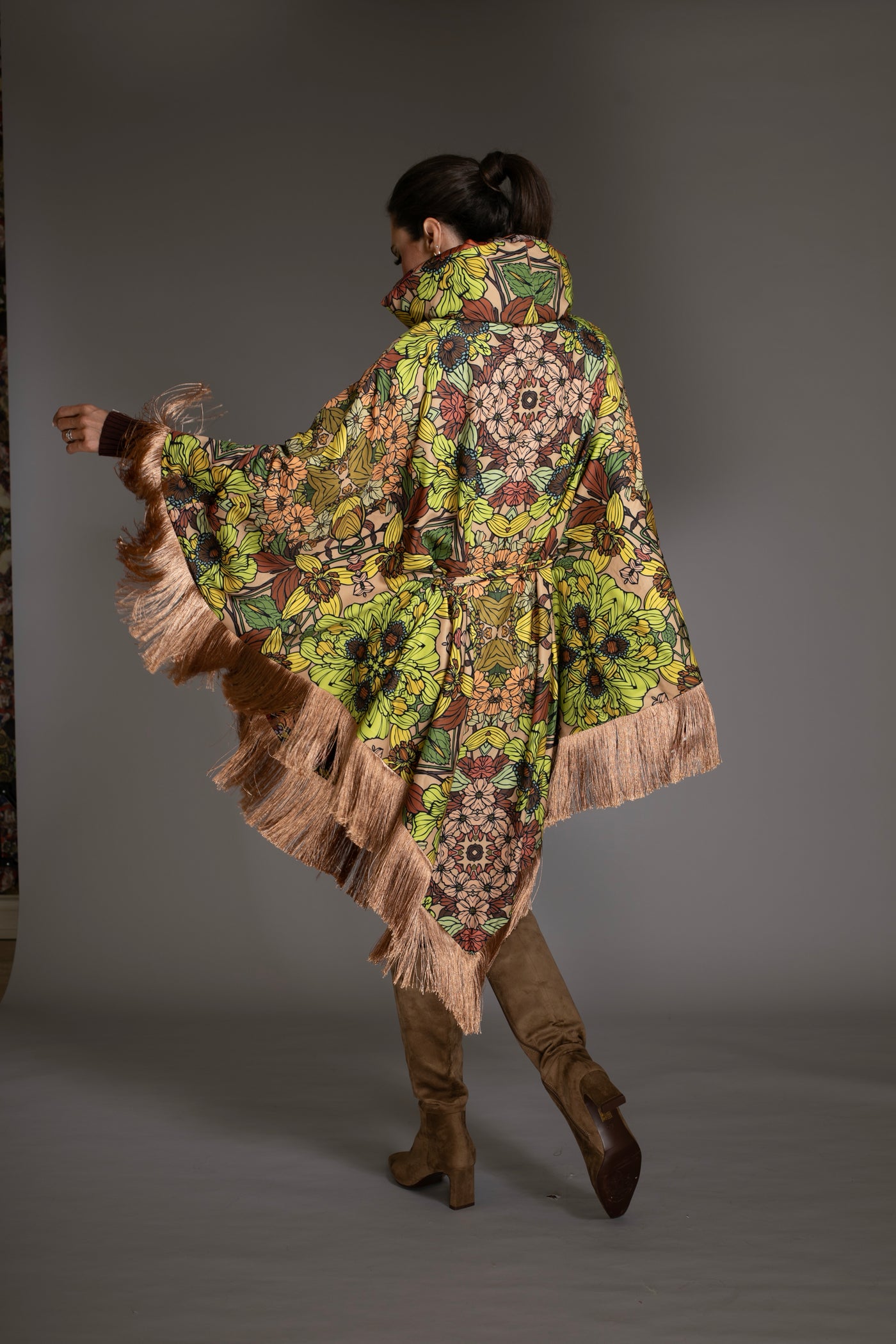 Botanical Garden Print Reversible Fringed Cape