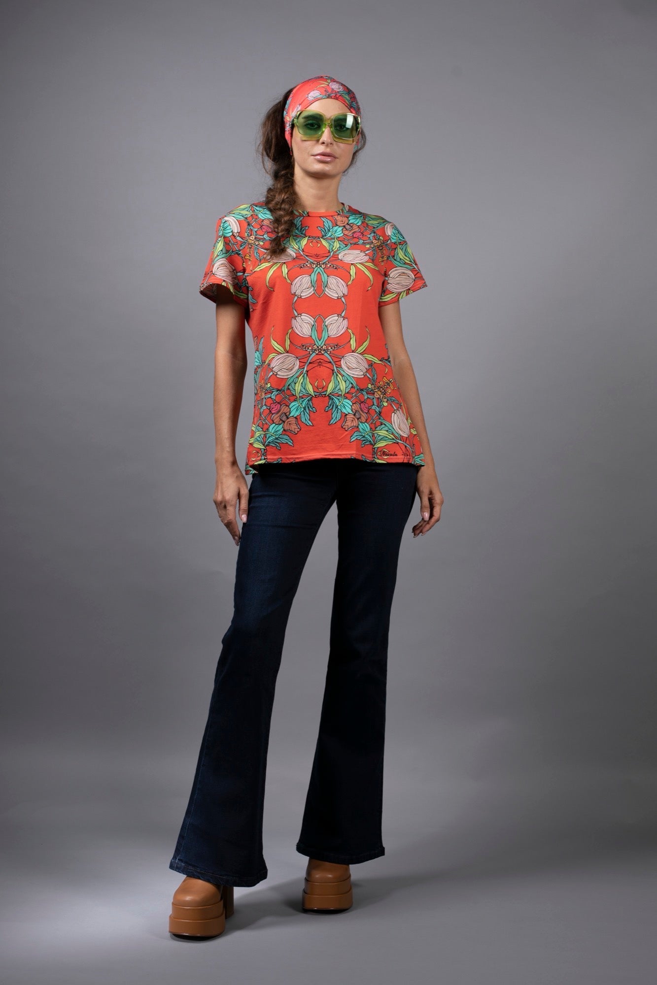 CROCUS RED AGUA Floral Red T-shirt