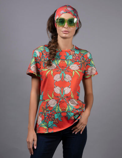 CROCUS RED AGUA Floral Red T-shirt