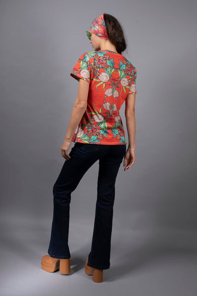 CROCUS RED AGUA Floral Red T-shirt