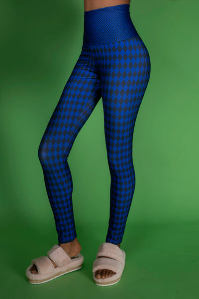 Queen blue checkered leggings